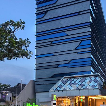 Ibis Styles Medan Pattimura Extérieur photo