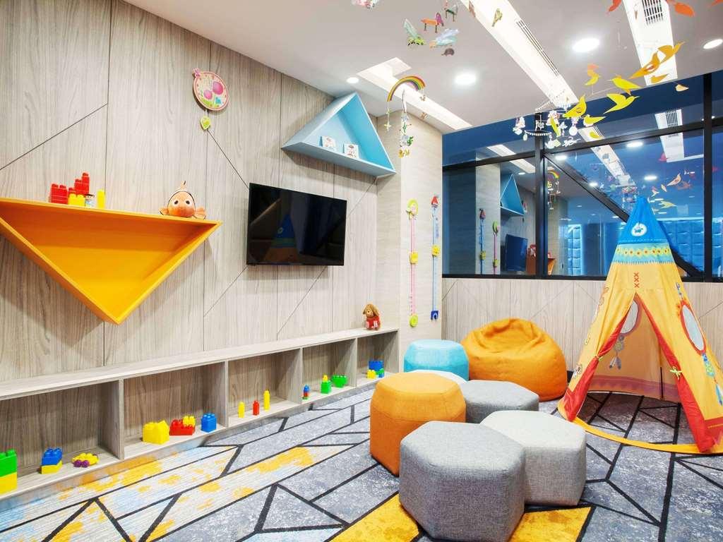 Ibis Styles Medan Pattimura Extérieur photo