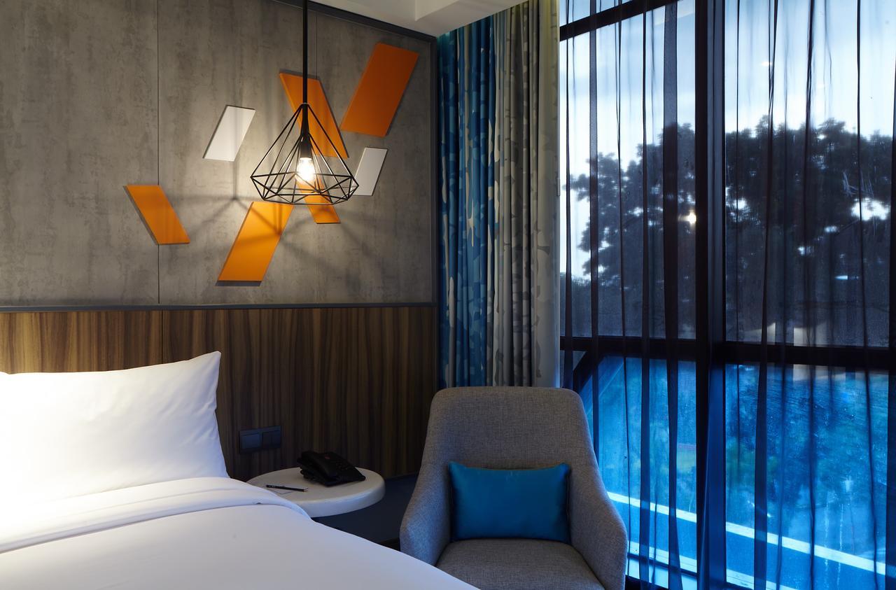 Ibis Styles Medan Pattimura Extérieur photo